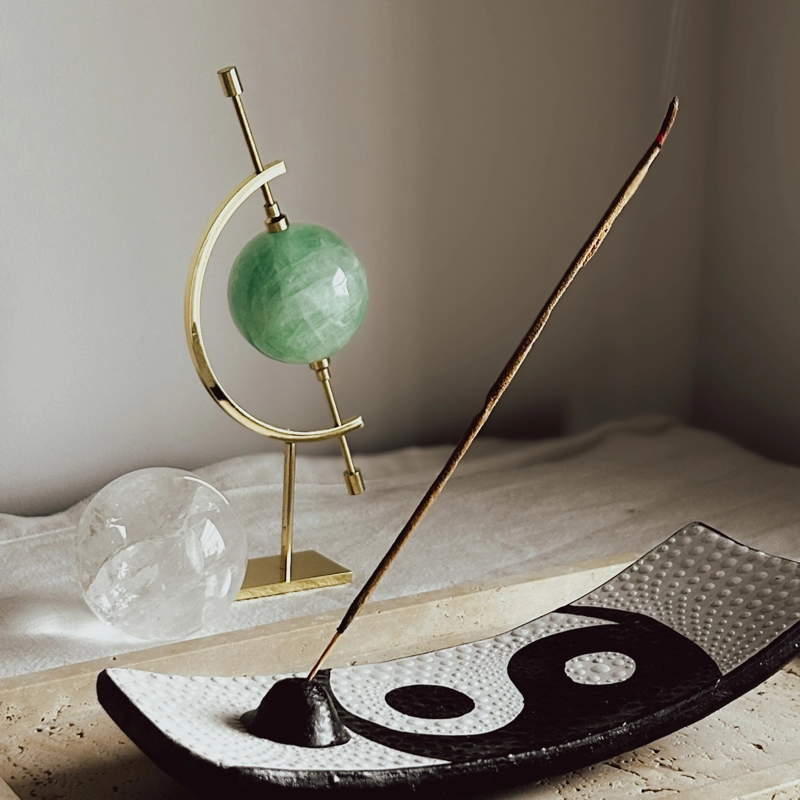 bruciaincenso dipinto in terracotta